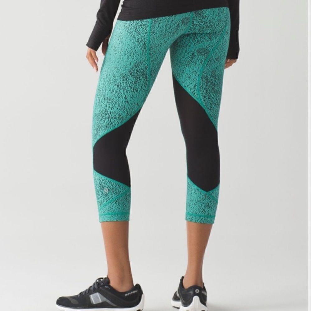 Lululemon Pace Rival Crop Power Luxtreme Spray Jacquard Bali Breeze Black Size 6 - Picture 6 of 9